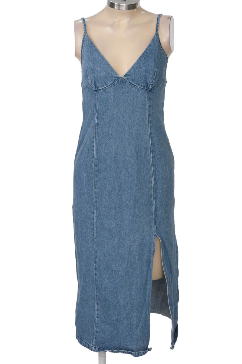 Vestido / Enterizo color Azul - Stradivarius