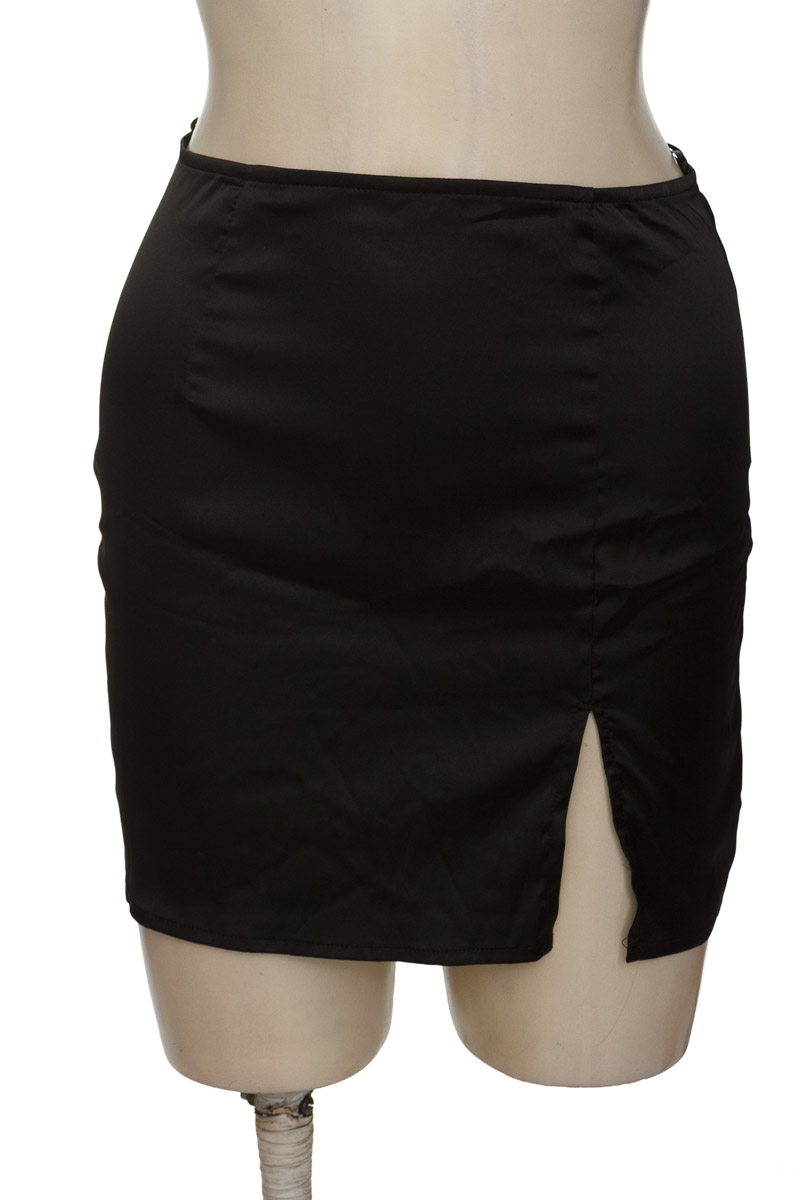 Falda color Negro - SCARSA