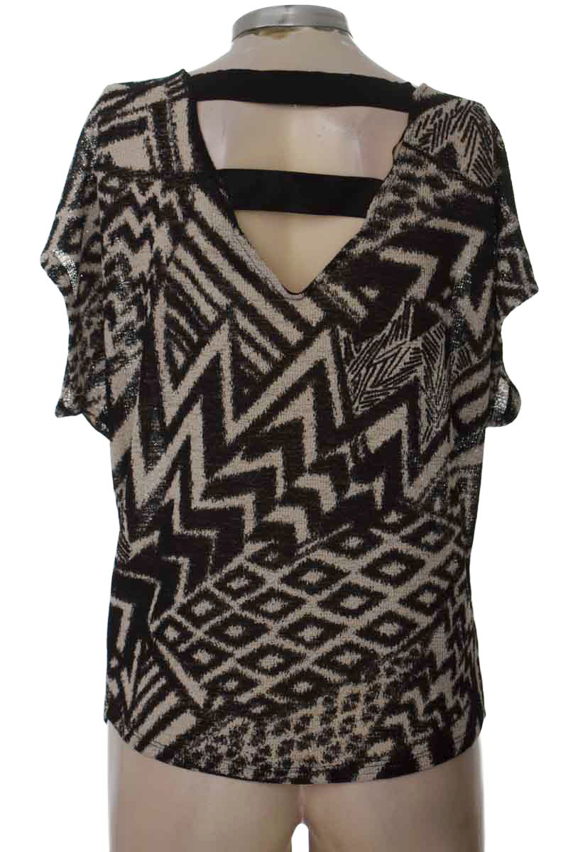 Blusa color Negro - Guess