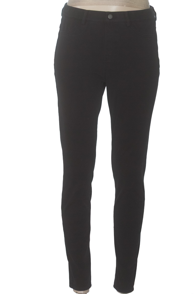 Pantalones color Negro - Ostu