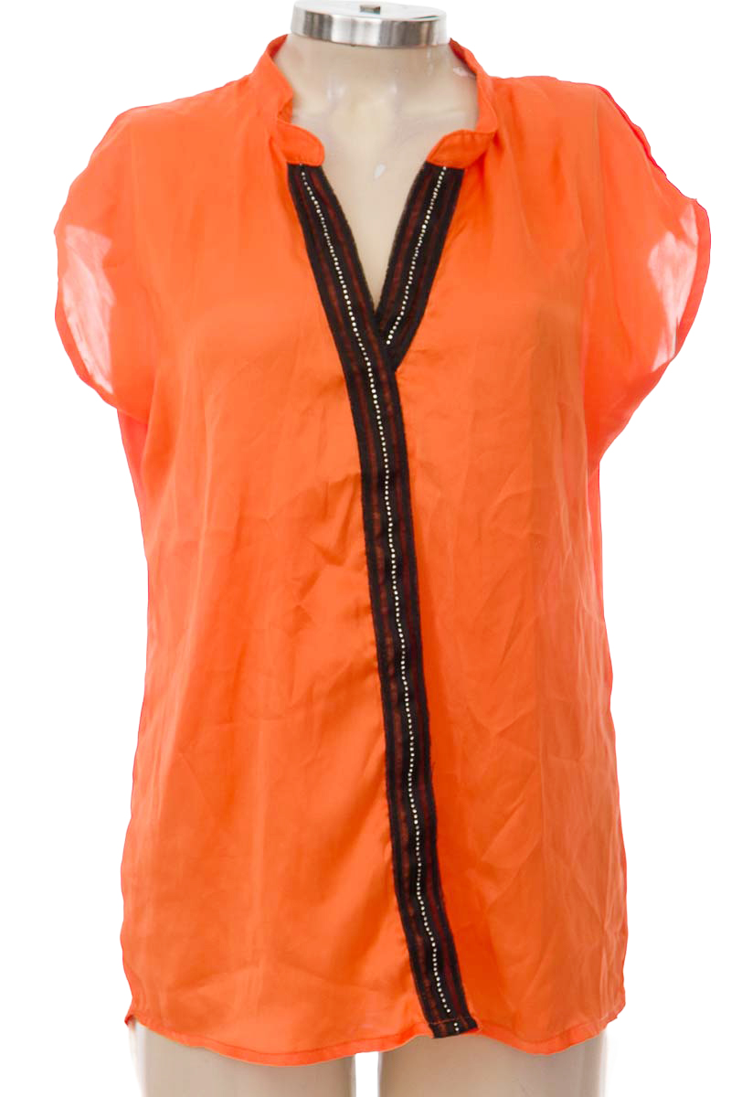 Blusa color Naranja - Closeando