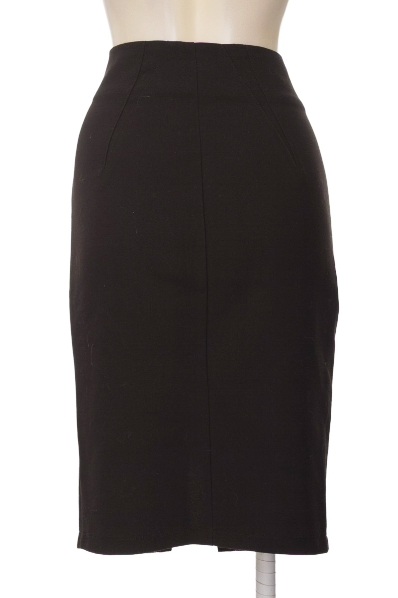 Falda color Negro - ELA