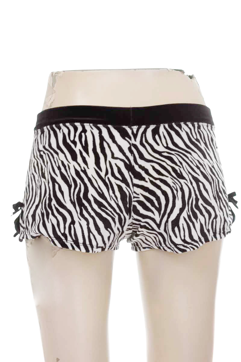 Short color Blanco - Label golden