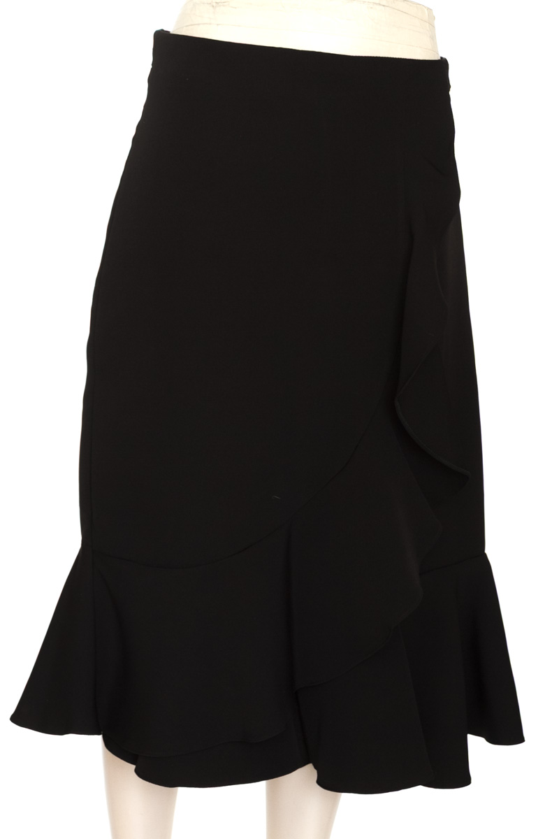 Falda color Negro - Closeando