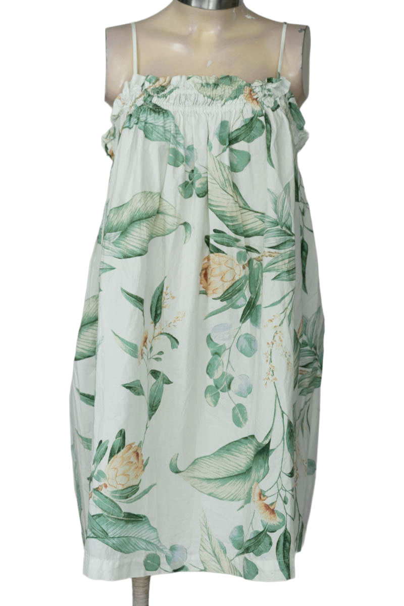Vestido / Enterizo color Verde - H&M