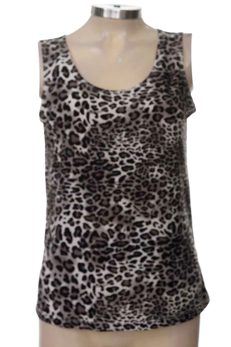 Top / Camiseta color Negro - Bluss