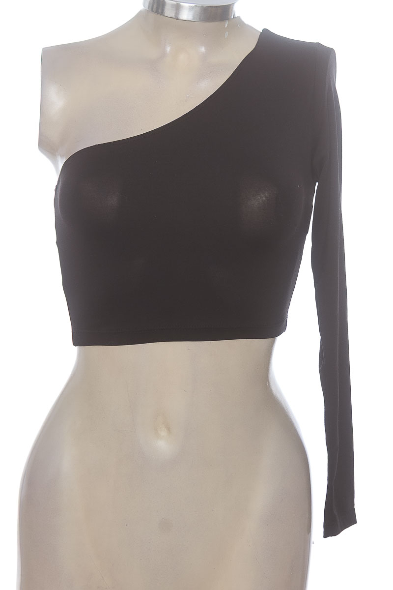 Top / Camiseta color Negro - Shein
