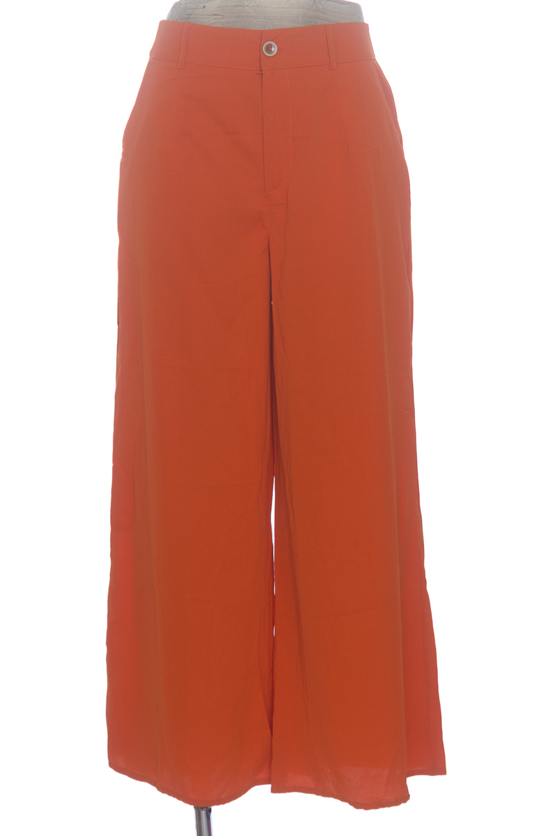 Pantalones color Naranja - Closeando