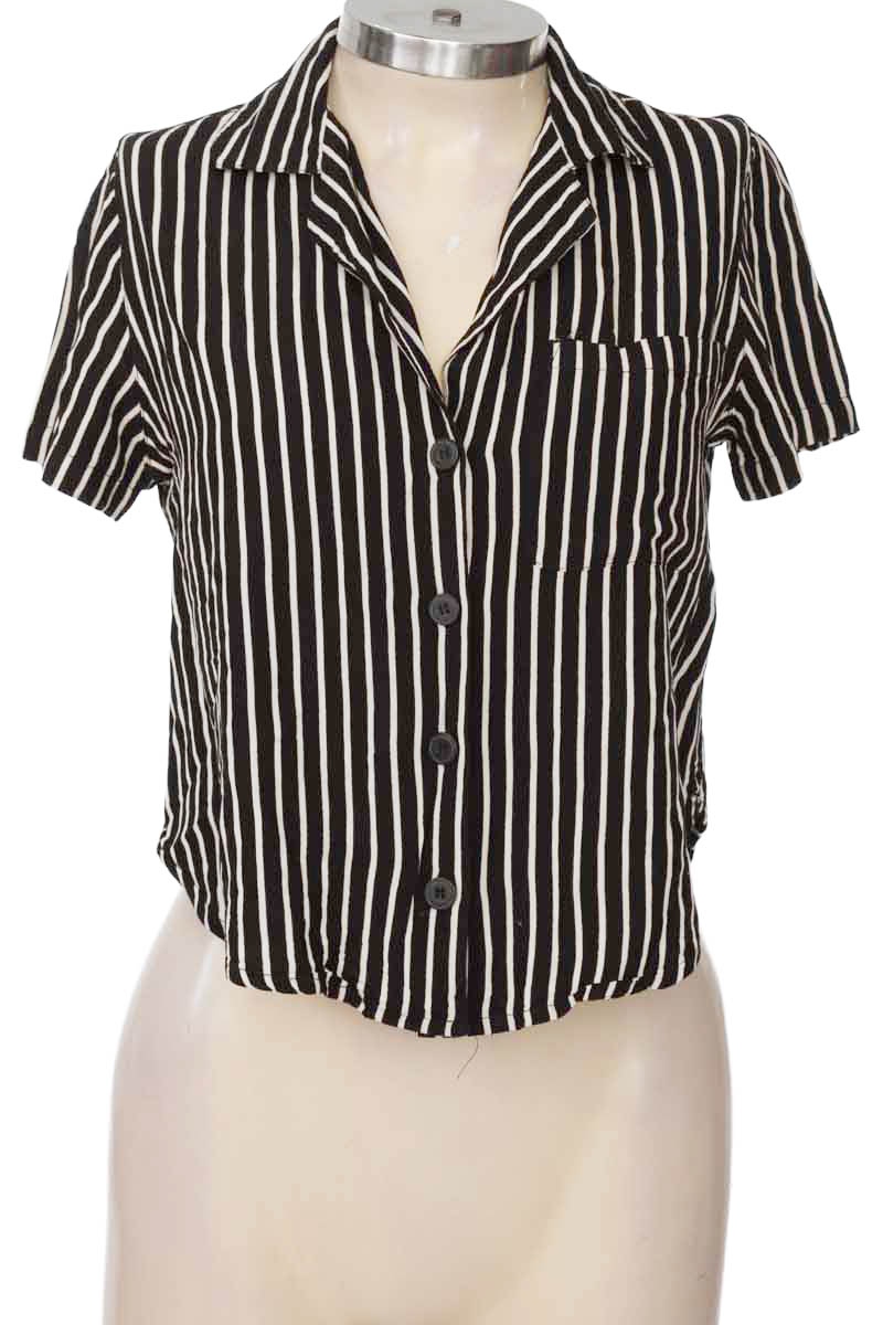 Blusa color Negro - Koaj