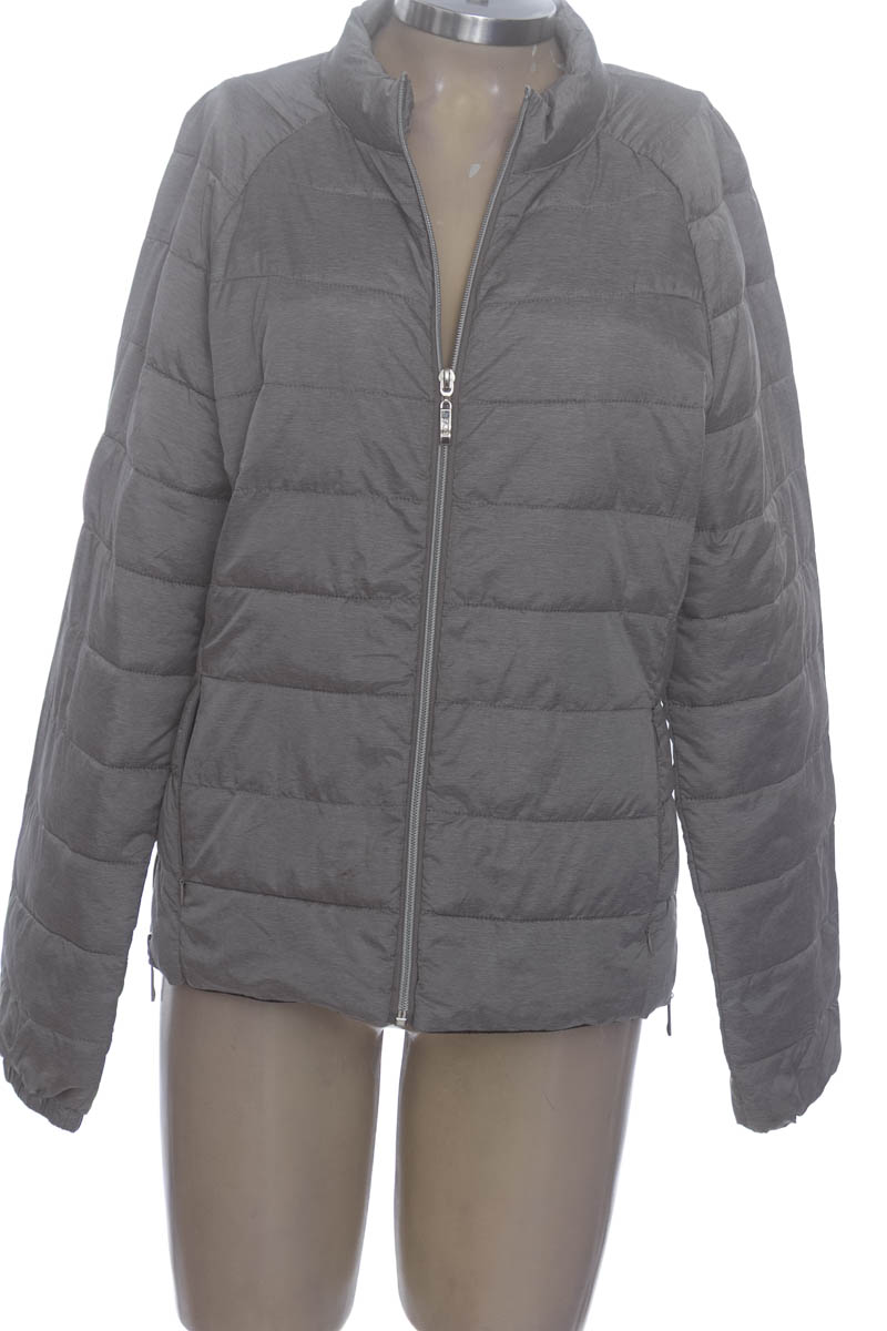 Chaqueta / Abrigo color Gris - FDS