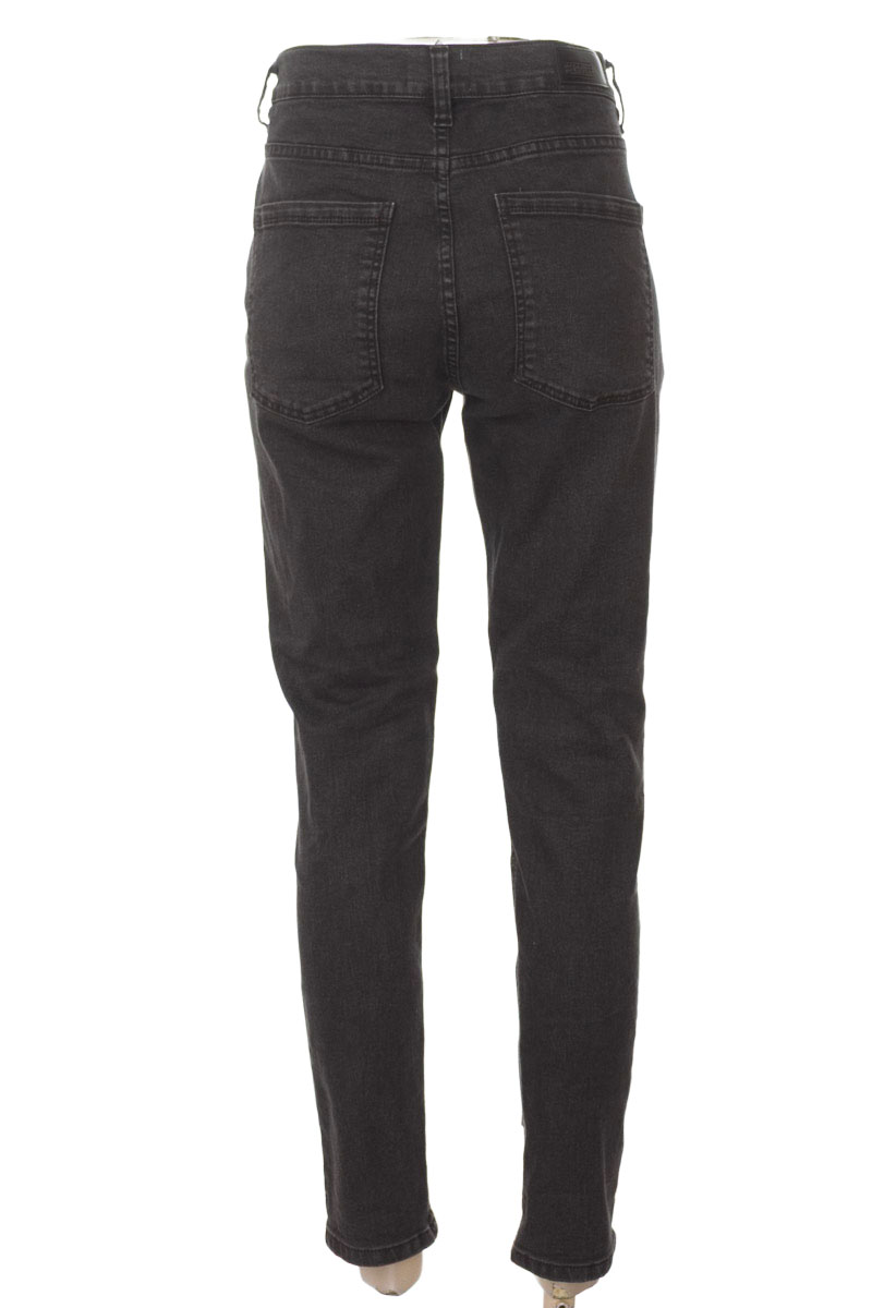 Jean color Negro - Bearcliff