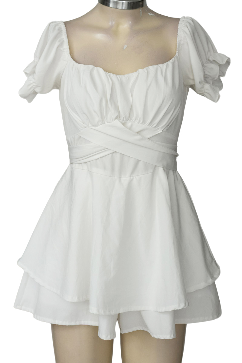 Vestido / Enterizo color Blanco - Closeando