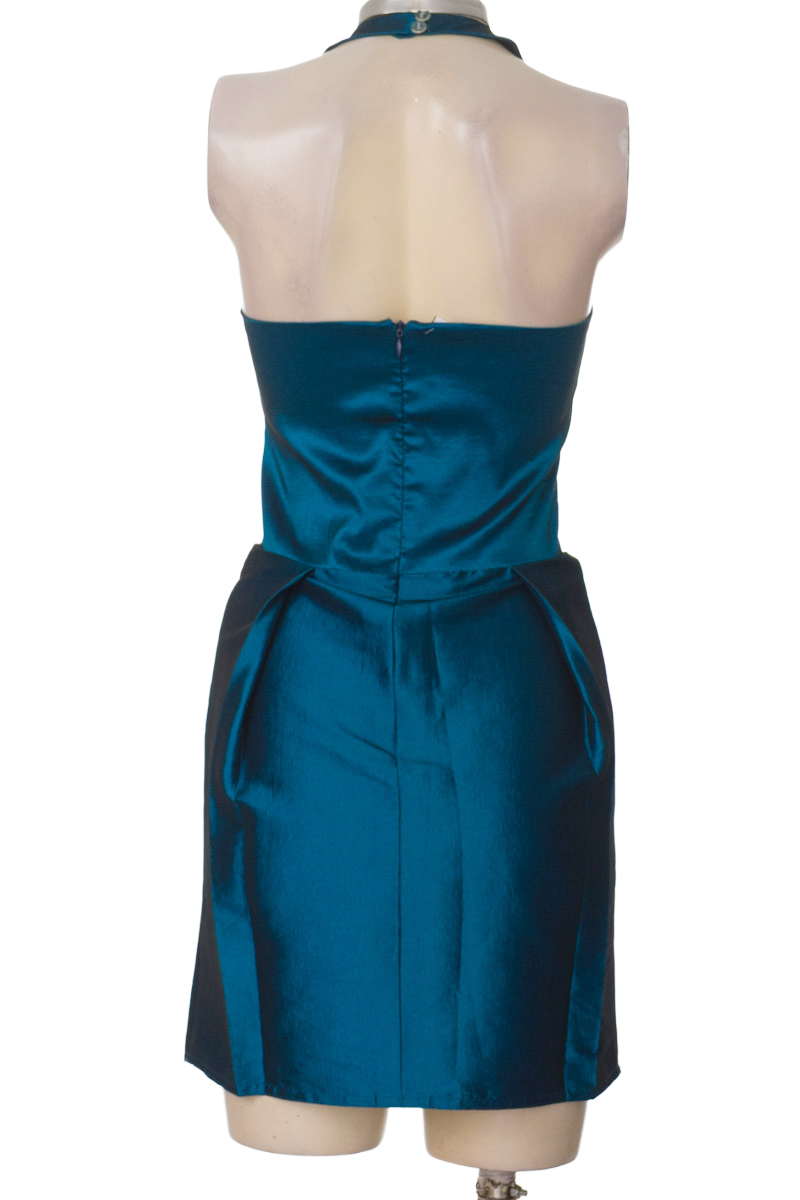 Vestido / Enterizo color Azul - Closeando