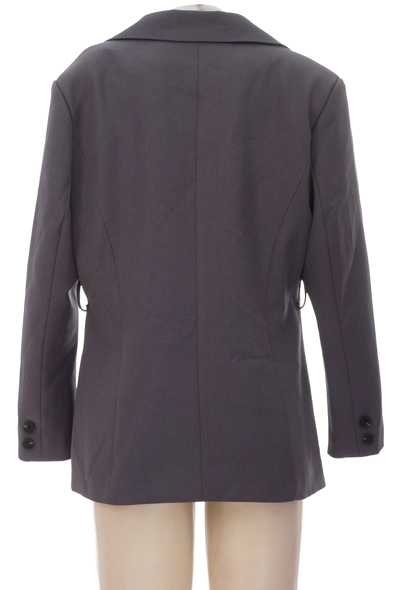 Chaqueta / Abrigo color Gris - Closeando