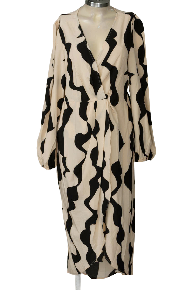 Vestido / Enterizo color Estampado - Closeando