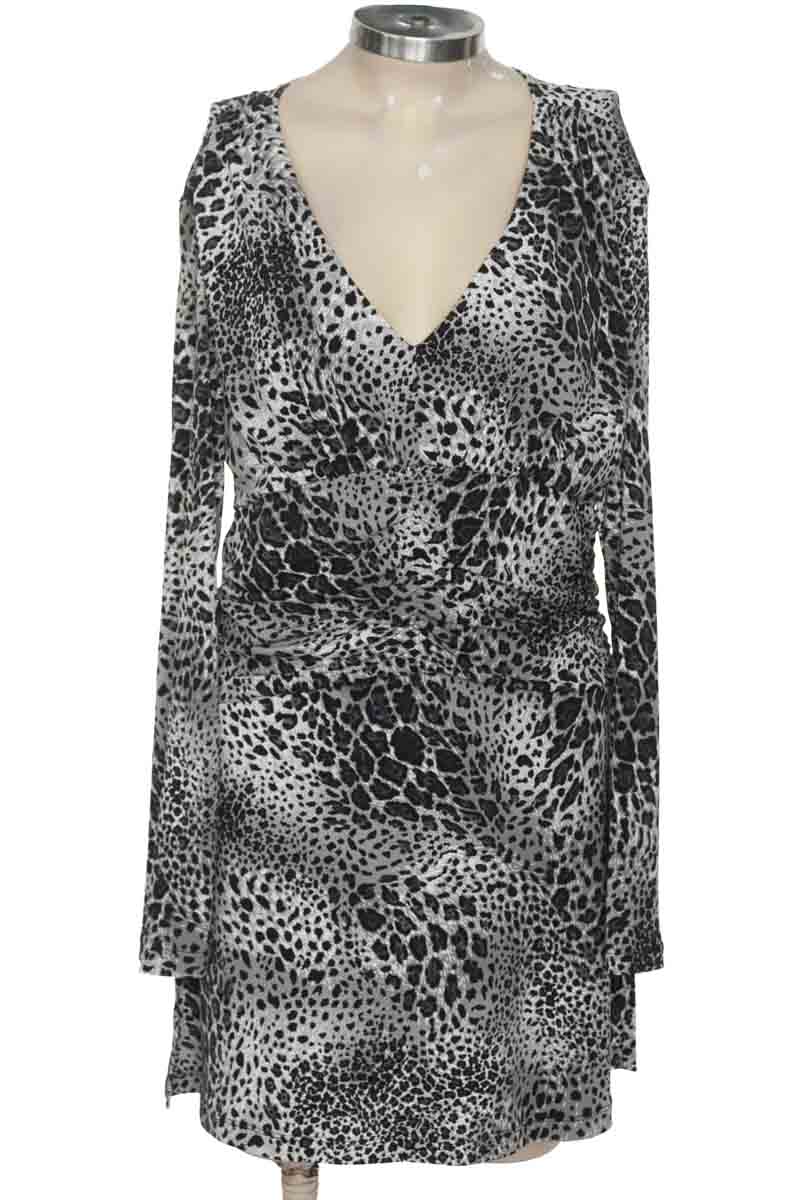 Vestido / Enterizo color Negro - J.T.B.