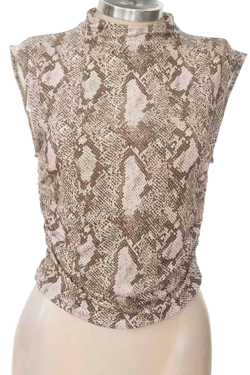 Top / Camiseta color Verde - H&M