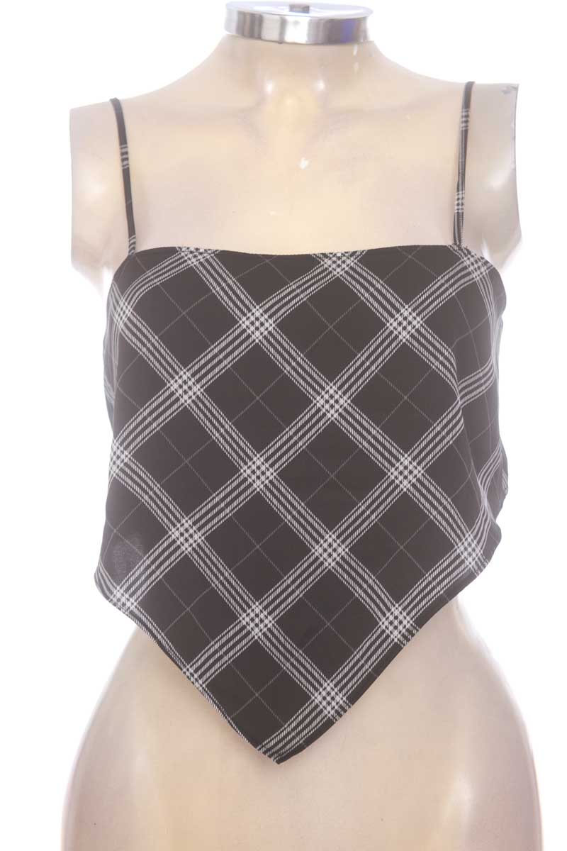Top / Camiseta color Negro - Divided by H&M
