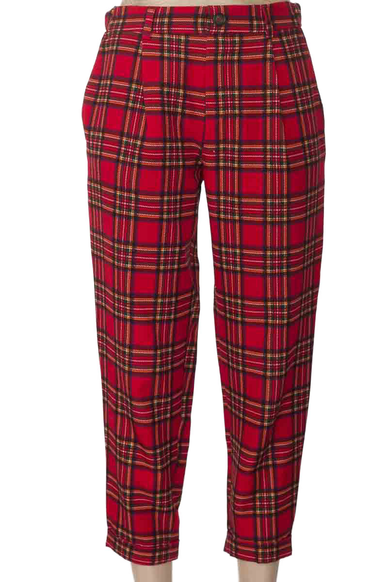 Pantalones color Rojo - Pull & Bear