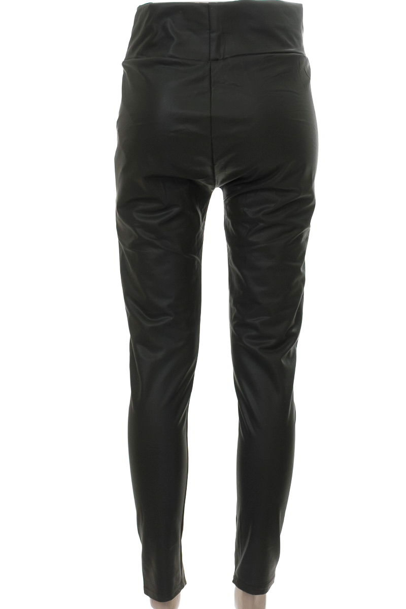 Pantalones color Verde - Closeando