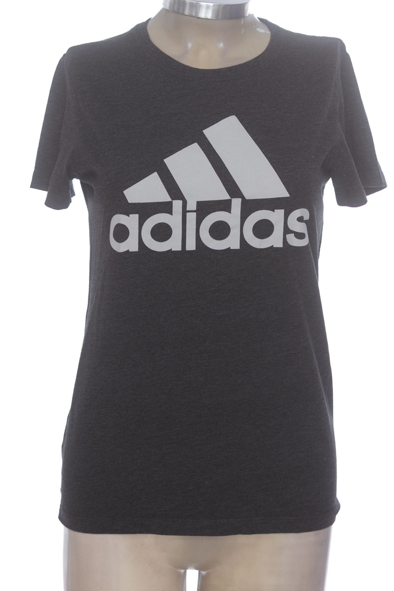 Ropa Deportiva / Salida de Baño color Gris - Adidas