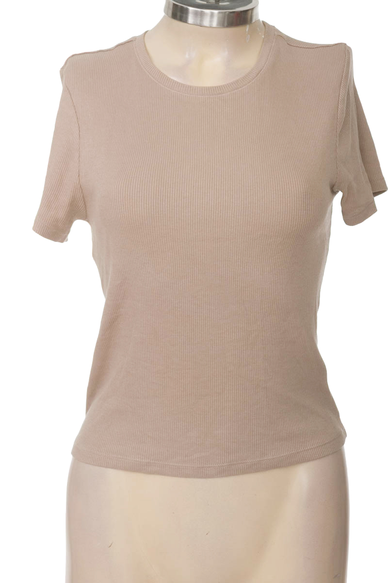 Top / Camiseta color Beige - Divided by H&M