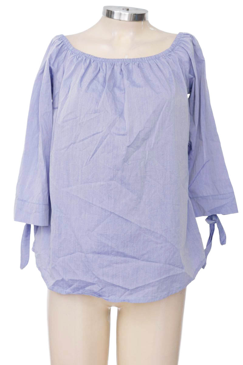 Blusa color Azul - Basement