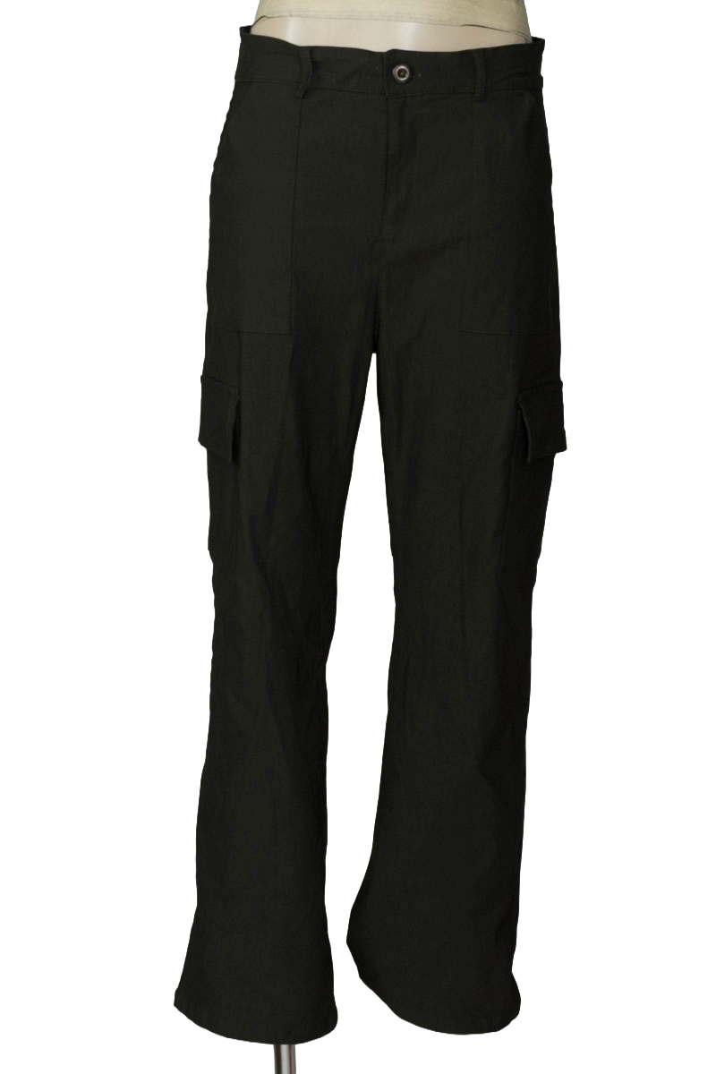 Pantalones color Verde - Closeando