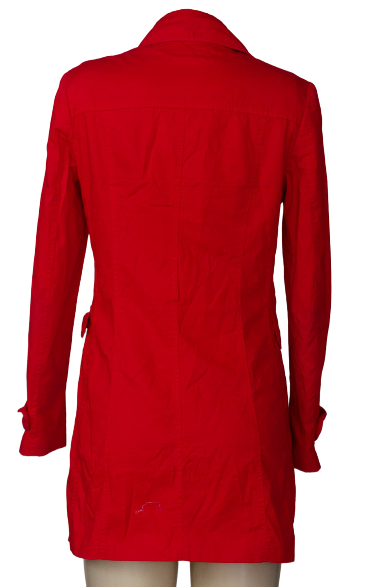 Chaqueta / Abrigo color Rojo - Studio F