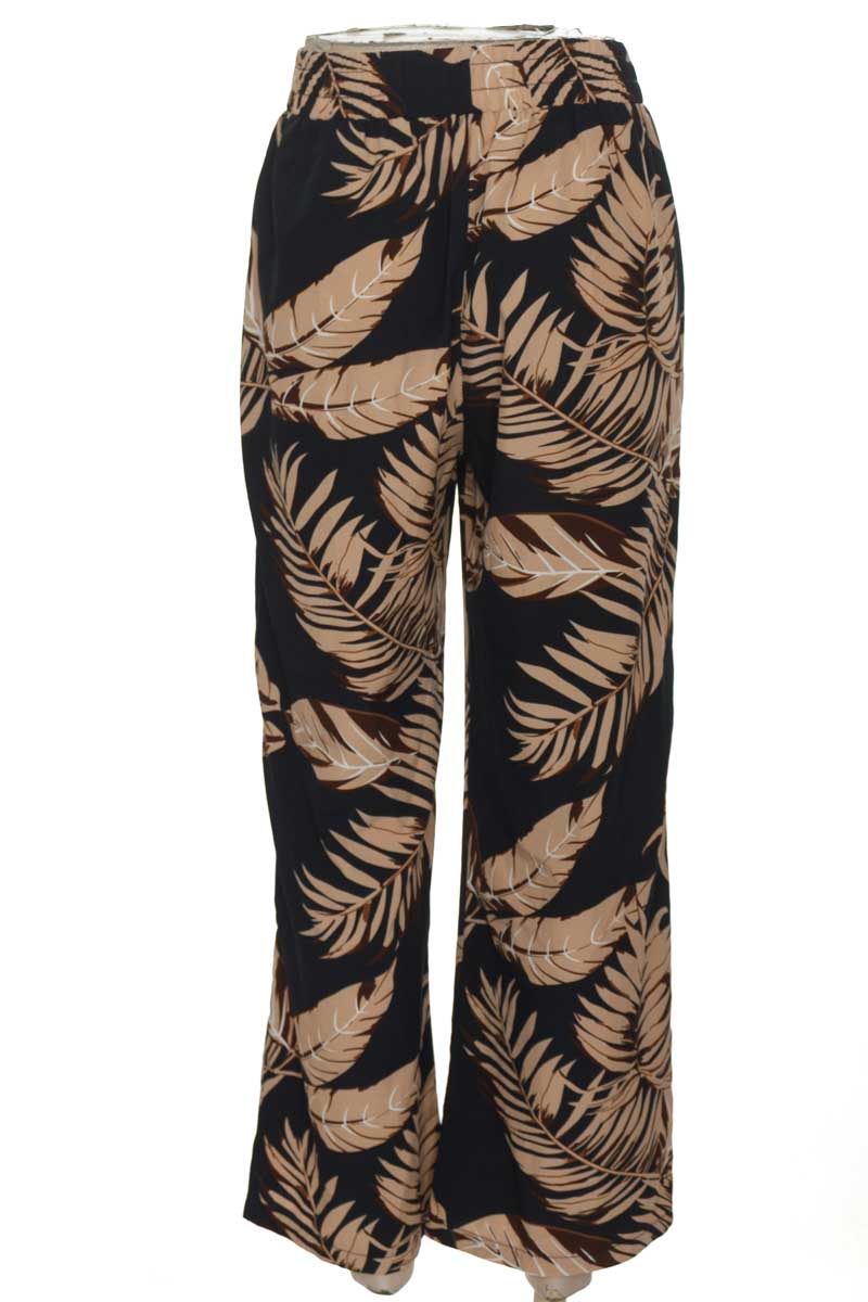 Pantalones color Beige - Closeando