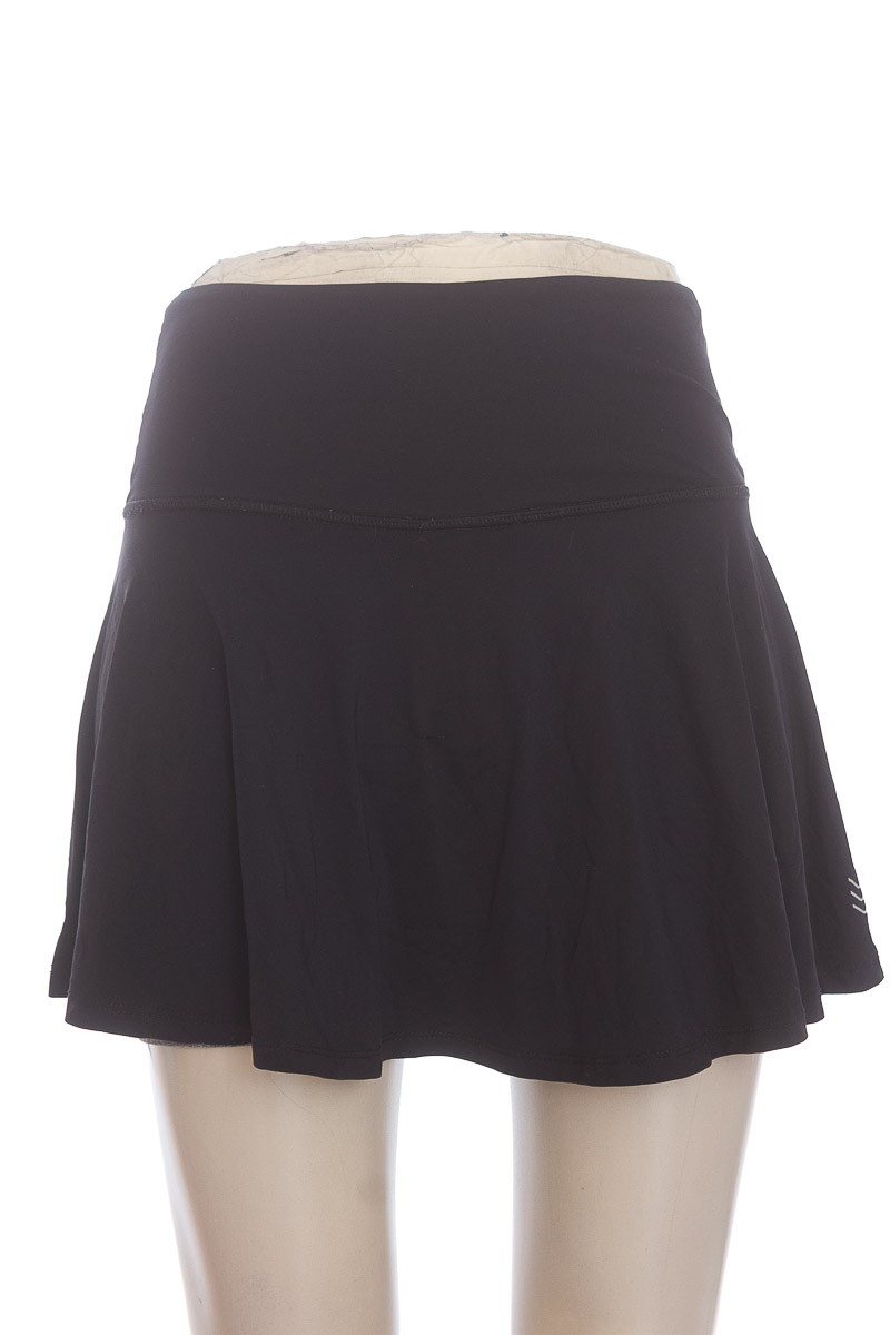 Ropa Deportiva / Salida de Baño color Negro - Belife