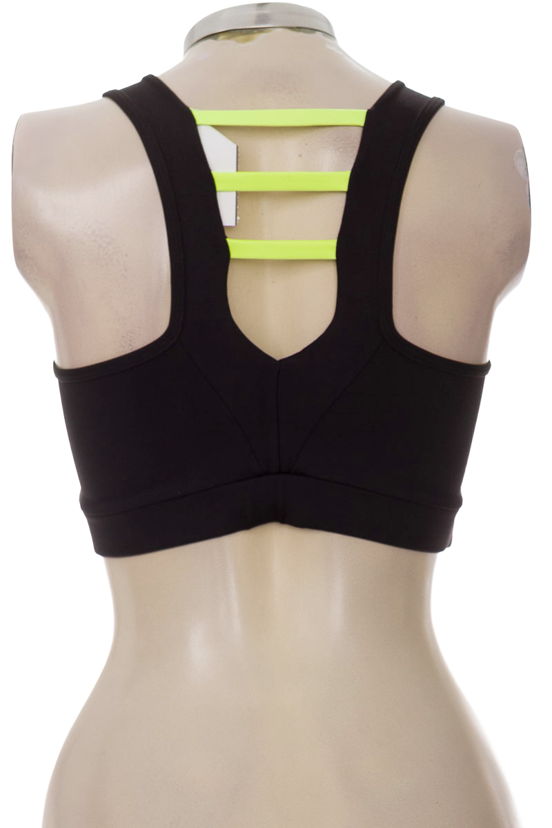 Ropa Deportiva / Salida de Baño color Negro - Chamela