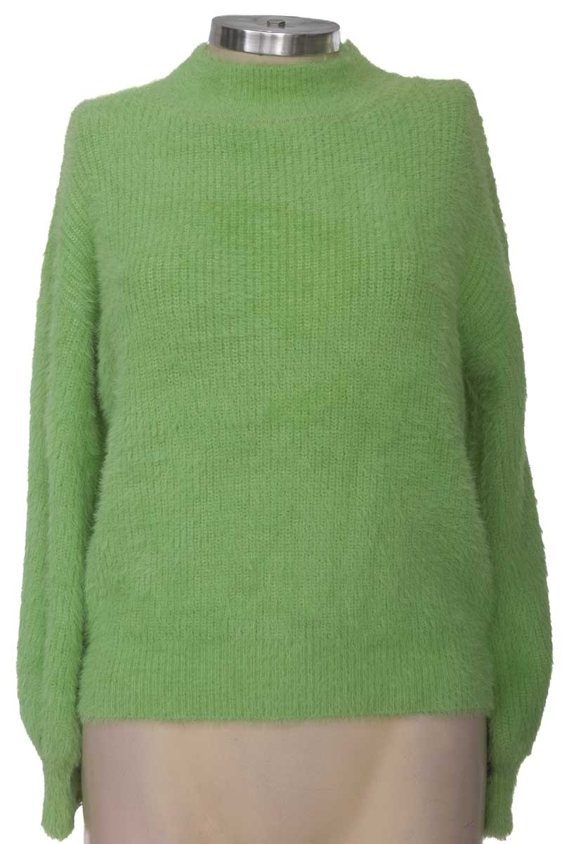 Sweater color Verde - Closeando
