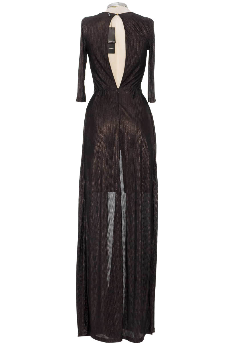 Vestido / Enterizo color Negro - Studio F