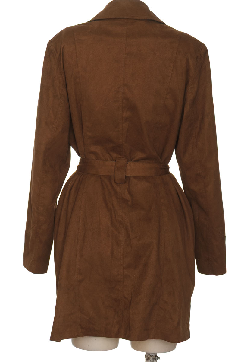 Chaqueta / Abrigo color Café - Fashion Ruby