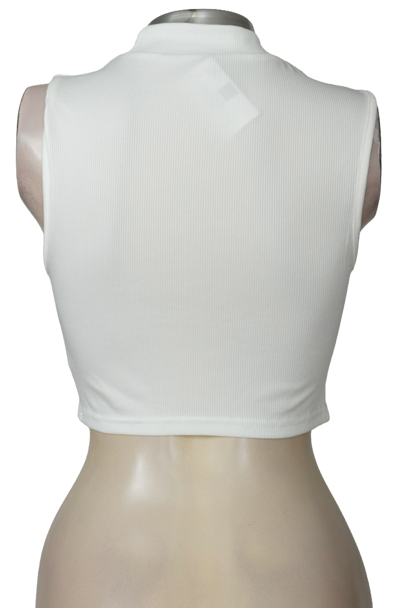 Top / Camiseta color Blanco - Closeando