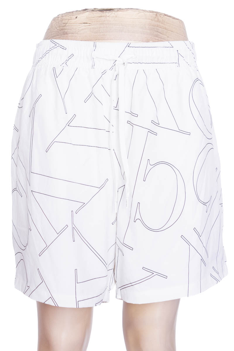 Bermuda - Pantaloneta color Blanco - Calvin Klein