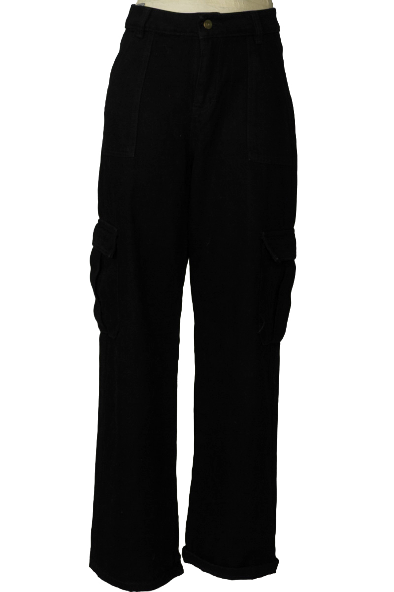 Pantalones color Negro - Closeando