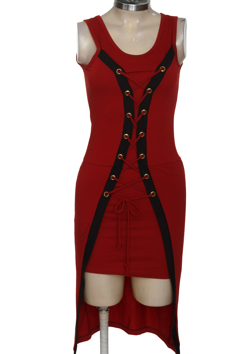Vestido / Enterizo color Rojo - Closeando