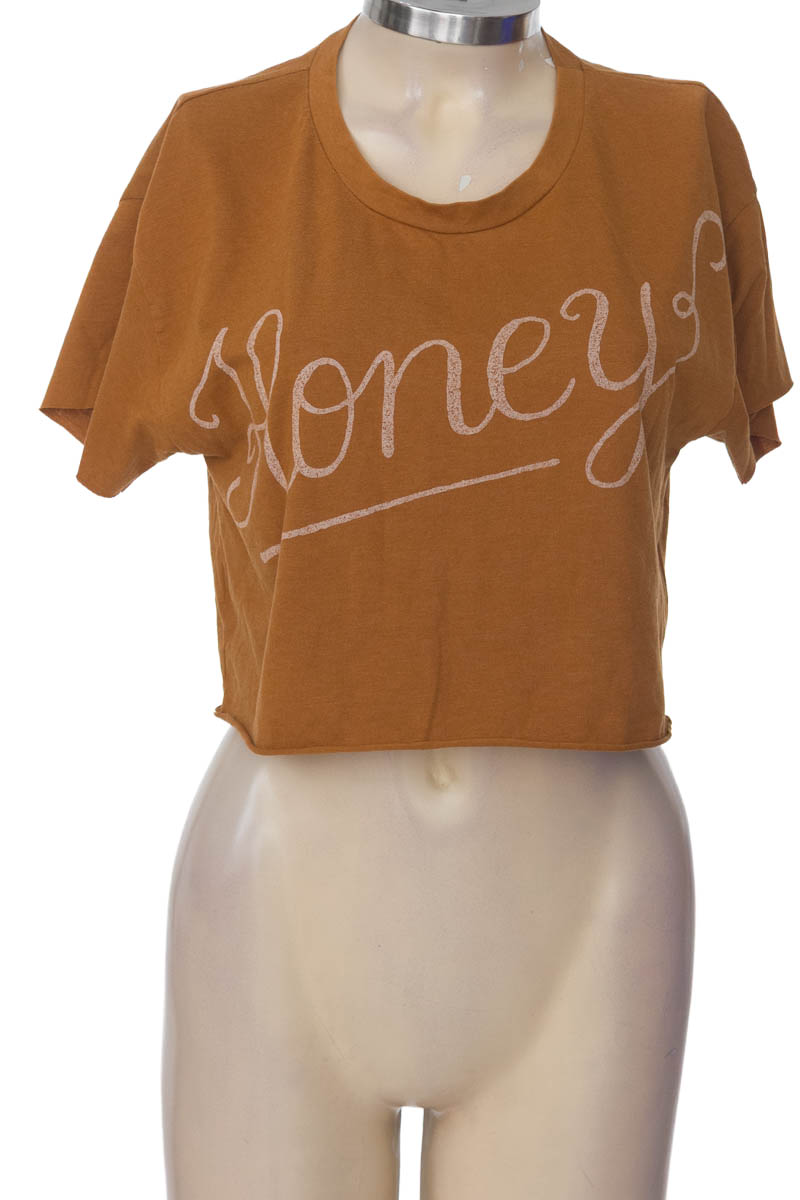 Top / Camiseta color Café - Tennis