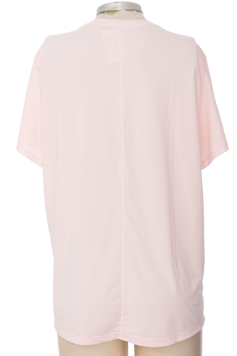 Ropa Deportiva / Salida de Baño color Rosado - Nike