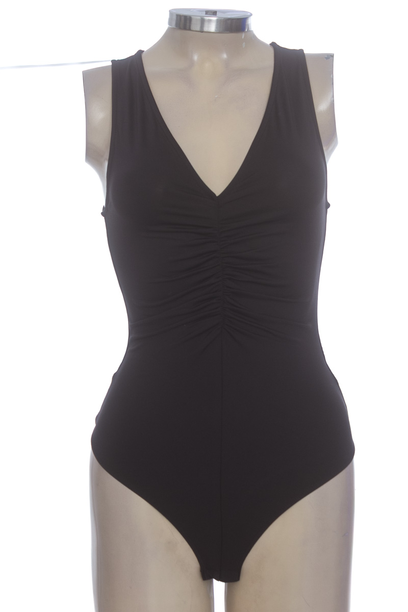 Top / Camiseta color Negro - H&M