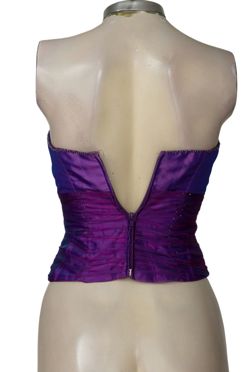 Top / Camiseta color Morado - Closeando