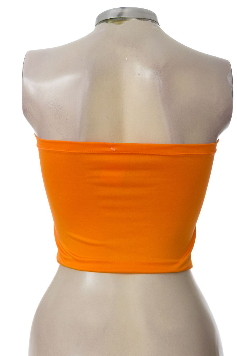 Top / Camiseta color Naranja - Closeando