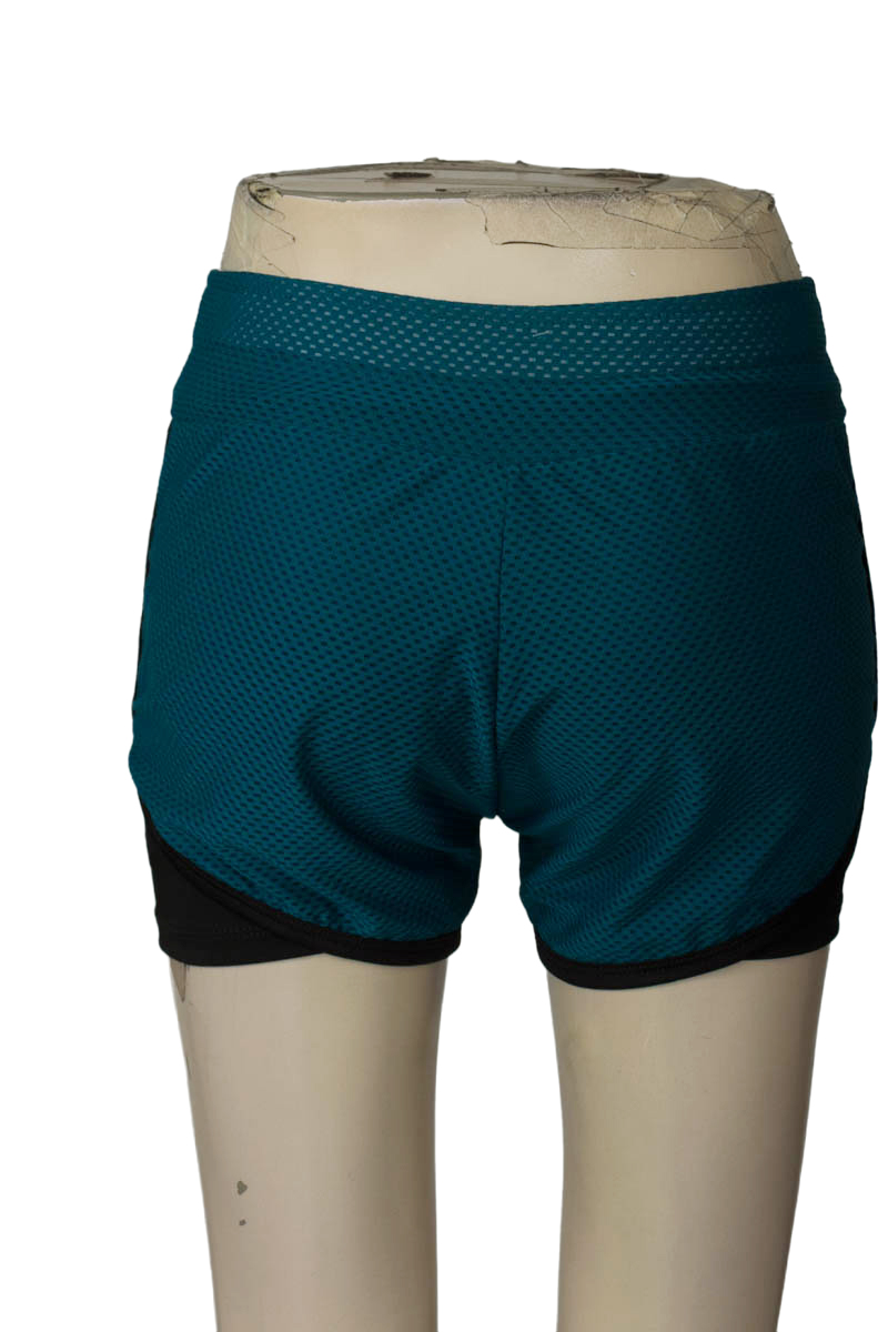 Ropa Deportiva / Salida de Baño color Azul - Closeando