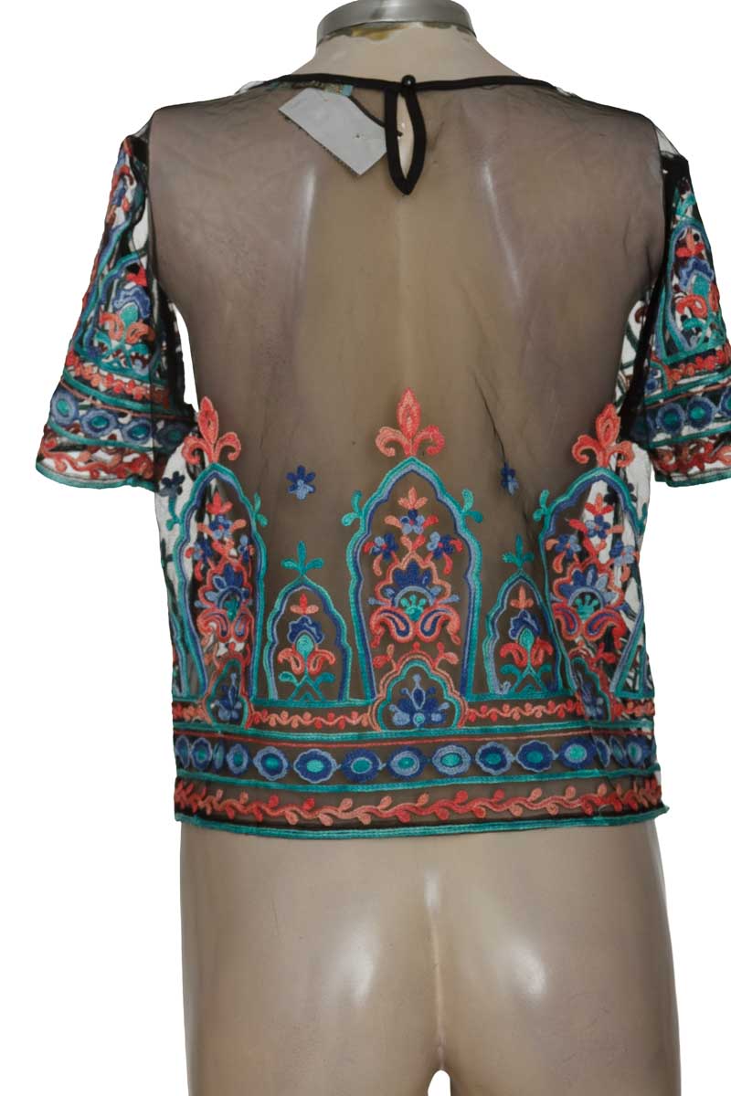 Blusa color Negro - Derek