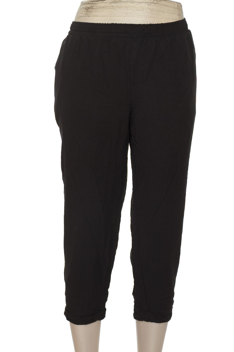Pantalones color Negro - Ostu