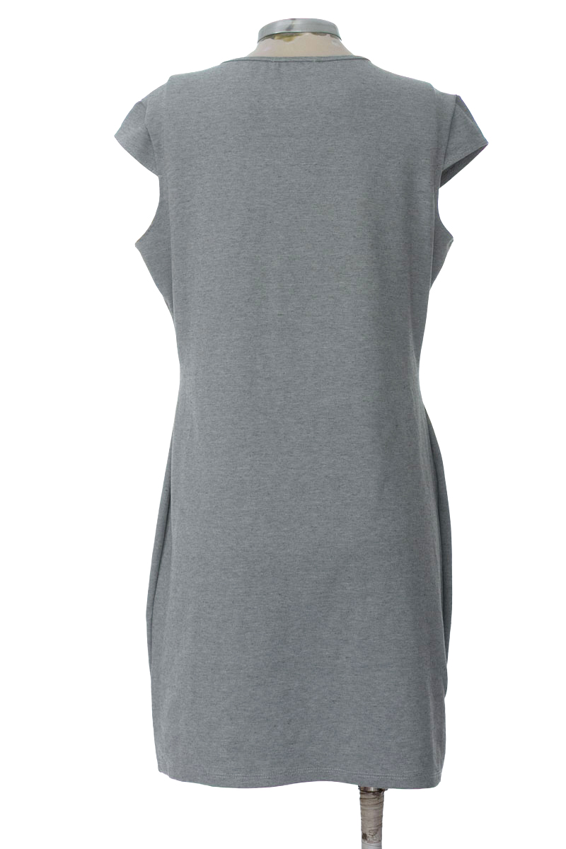 Vestido / Enterizo color Gris - PATPRIMO