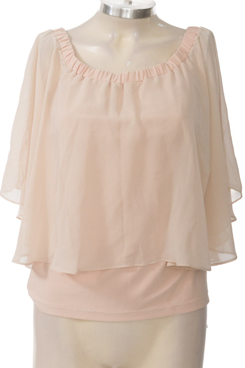 Top / Camiseta color Beige - Closeando