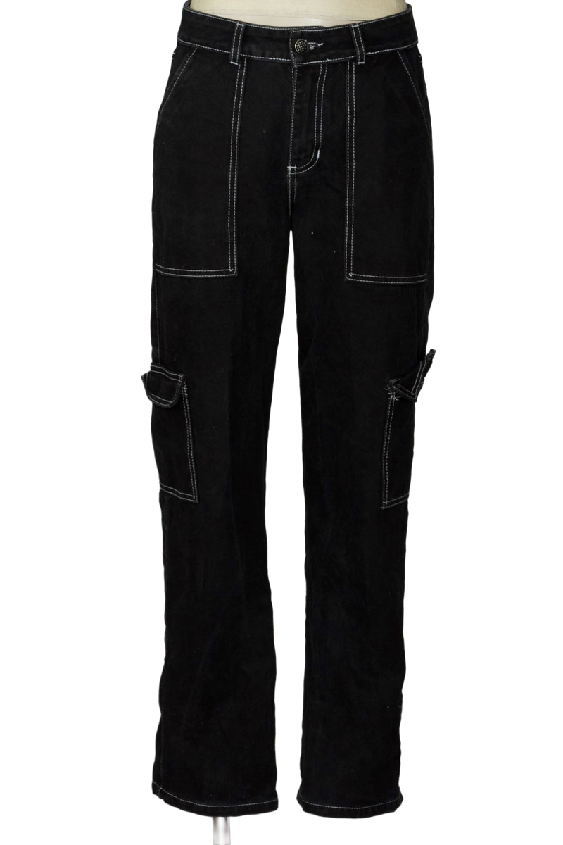 Pantalones color Negro - Closeando